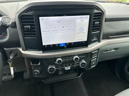 Used 2025 Ford F150 XLT w/ Equipment Group 301A Standard AWD/4WD image 22