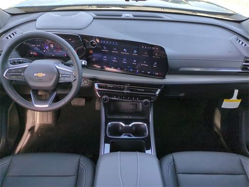 New 2026 Chevrolet Traverse LT w/ Driver Confidence Package image 15