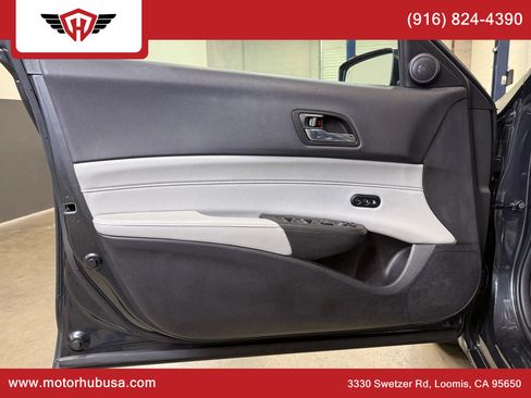 Used 2016 Acura ILX Sedan 4D image 36