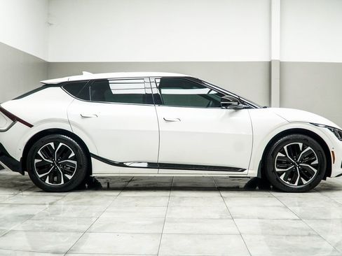 Used 2024 Kia EV6 GT-Line image 6