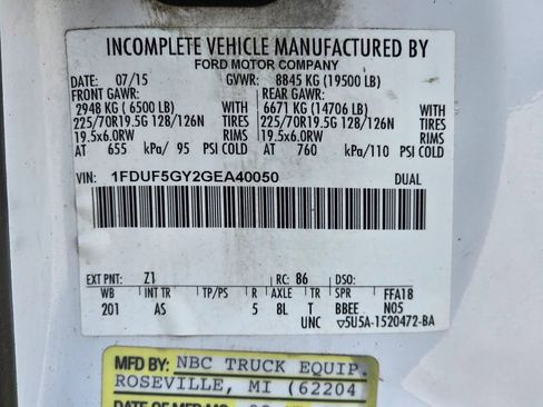 Used 2016 Ford F550 2WD Regular Cab Super Duty image 22