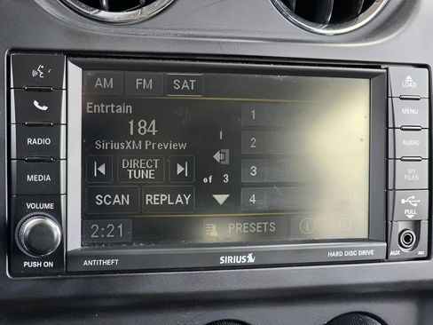 Used 2016 Jeep Patriot Latitude image 29