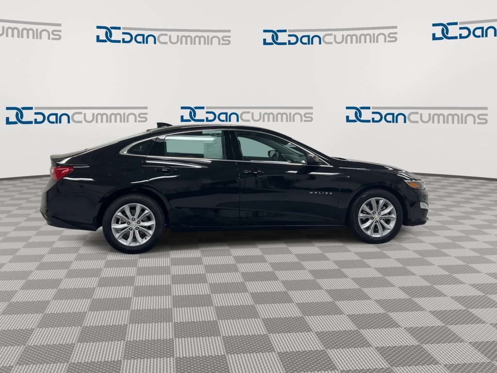 Used 2025 Chevrolet Malibu LT FWD image 9