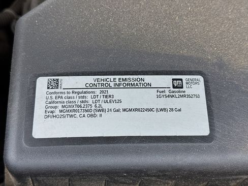 Used 2021 Cadillac Escalade ESV Sport image 21