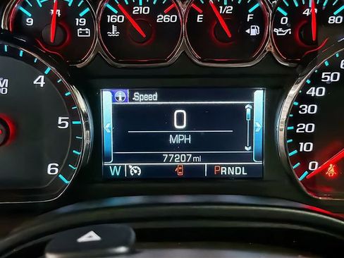 Used 2020 GMC Yukon XL SLT image 12