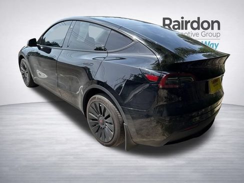 Used 2023 Tesla Model Y Long Range AWD/4WD image 5
