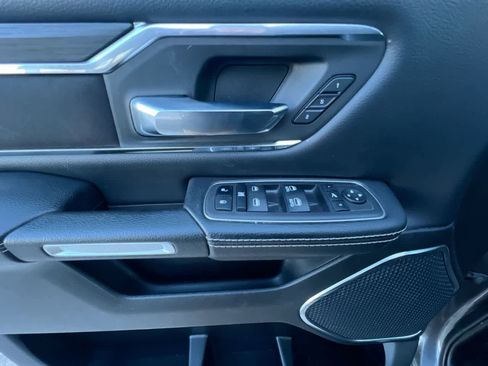 Used 2024 RAM 1500 Laramie image 13