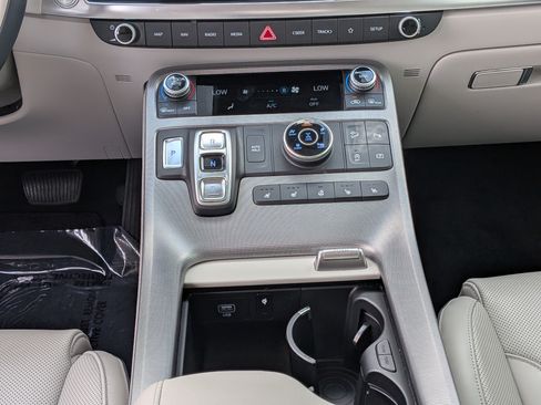 Used 2024 Hyundai Palisade Calligraphy AWD/4WD image 21
