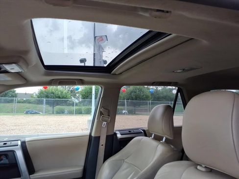 Used 2011 Toyota 4Runner Limited AWD/4WD image 13