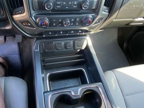 Used 2018 Chevrolet Silverado 1500 LT w/ All Star Edition image 19
