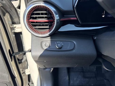 New 2026 Chevrolet Trax RS w/ Driver Confidence Package image 13