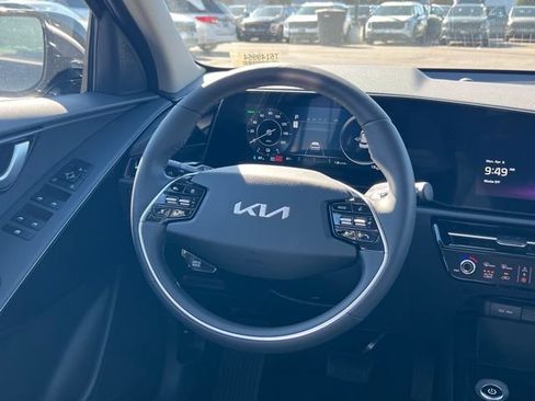 New 2026 Kia Niro Wind FWD image 14