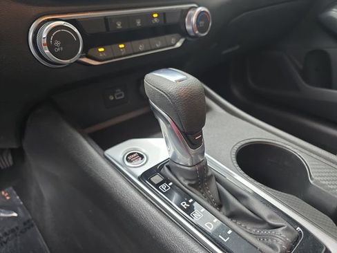 Used 2024 Nissan Altima 2.5 S FWD image 38