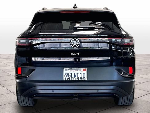 Used 2023 Volkswagen ID.4 Pro S AWD/4WD image 8
