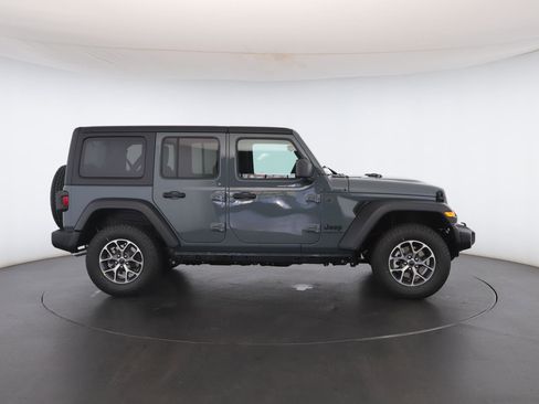 New 2026 Jeep Wrangler Unlimited Sport image 27