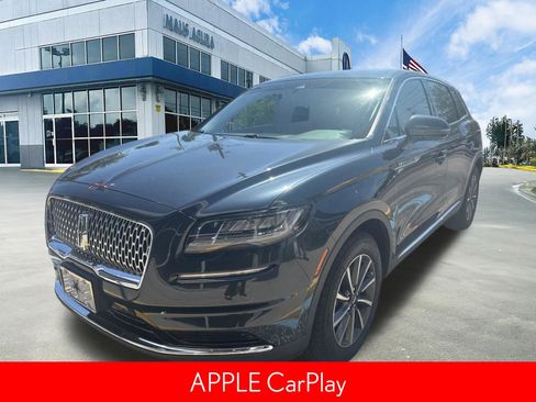 Used 2022 Lincoln Nautilus FWD image 7