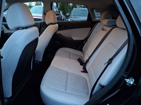 Certified 2023 Hyundai Kona SEL image 10