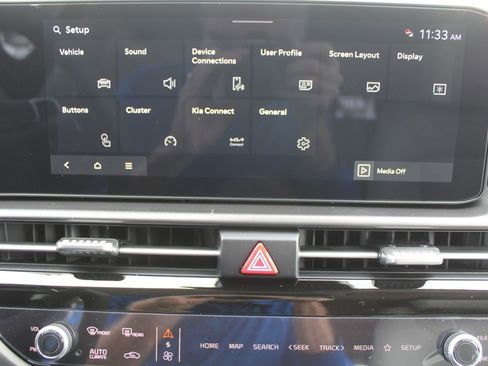 New 2026 Kia Sportage EX image 48