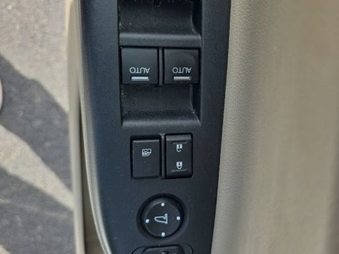Used 2017 Honda Accord EX-L image 13