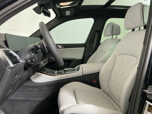 New 2026 BMW X5 sDrive40i w/ M Sport Package image 23