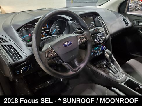 Used 2018 Ford Focus SEL FWD image 7