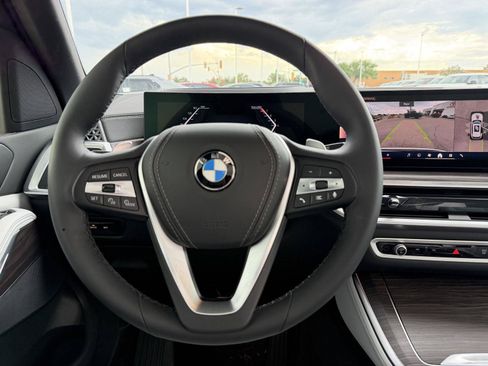 Used 2024 BMW X5 xDrive40i w/ Parking Assistance Package AWD/4WD image 26
