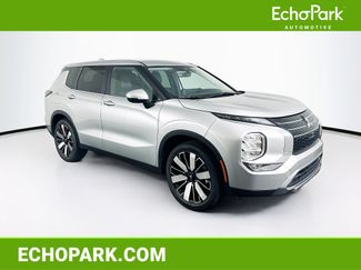 Used 2025 Mitsubishi Outlander SE FWD video 1