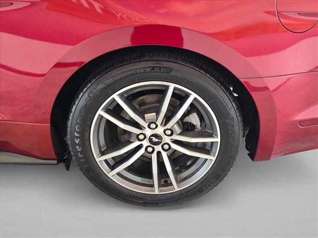 Used 2016 Ford Mustang Coupe RWD image 19