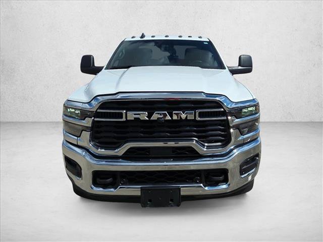 Used 2026 RAM 3500 Tradesman w/ Chrome Appearance Group A AWD/4WD image 2