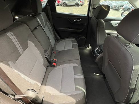 Used 2023 Chevrolet Blazer LT image 28