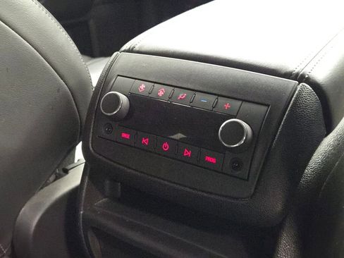 Used 2017 GMC Acadia Limited SLT image 12