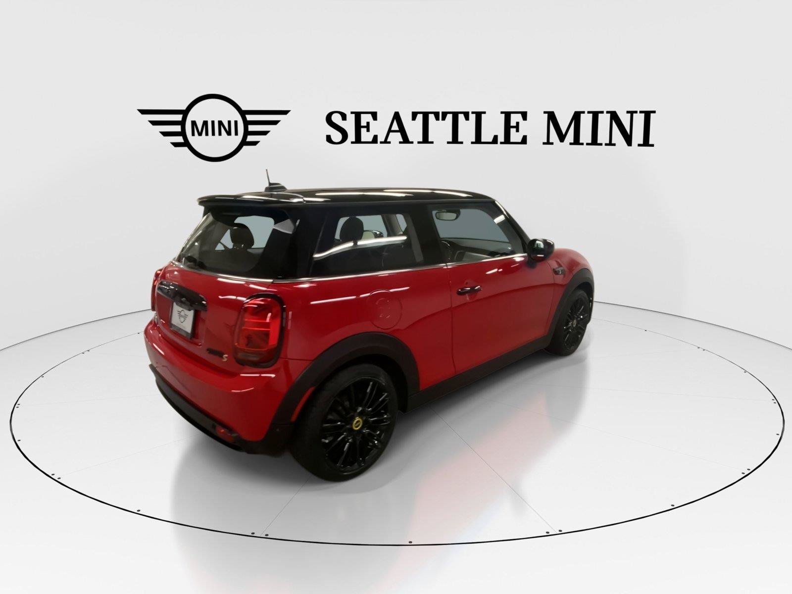 Used 2024 MINI Cooper SE FWD image 11
