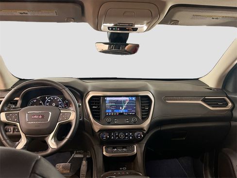 Used 2023 GMC Acadia Denali w/ Denali Technology Package image 24