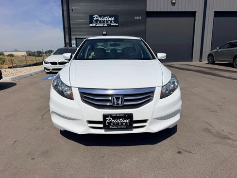 Used 2012 Honda Accord LX image 2