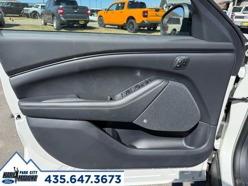 New 2026 Ford Mustang Mach-E Premium image 40