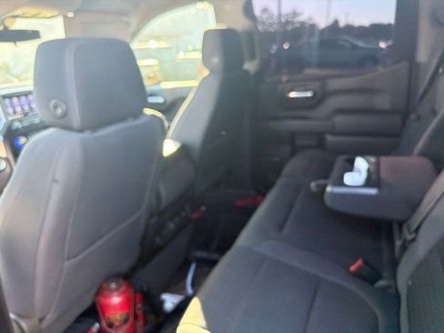 Used 2019 Chevrolet Silverado 1500 LT w/ Texas Edition RWD image 9