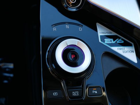 Certified 2022 Kia EV6 GT-Line w/ First Edition Package image 24