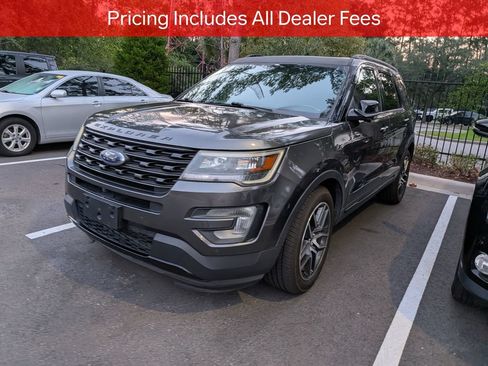 Used 2016 Ford Explorer Sport w/ Equipment Group 401A AWD/4WD image 3
