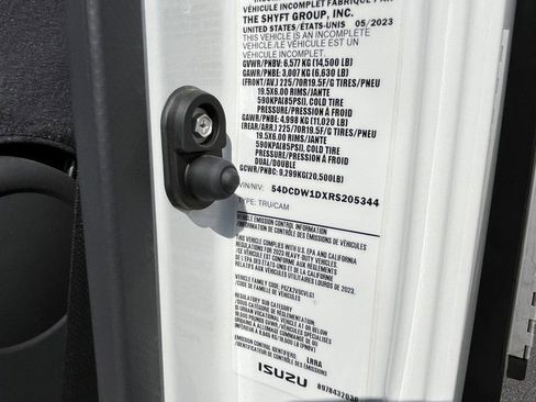 New 2024 Chevrolet Low Cab Forward image 19