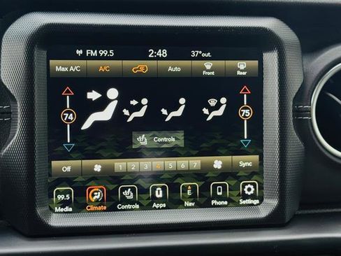 Used 2022 Jeep Wrangler Unlimited Sahara w/ Cold Weather Group image 41