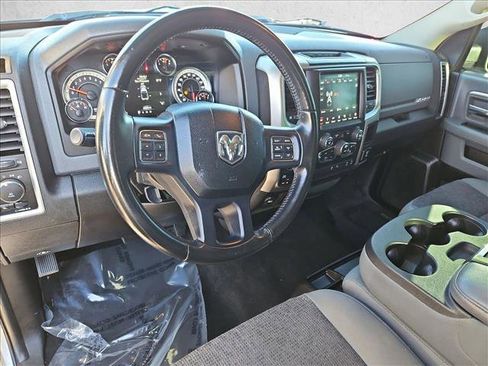 Used 2019 RAM 1500 Big Horn image 10