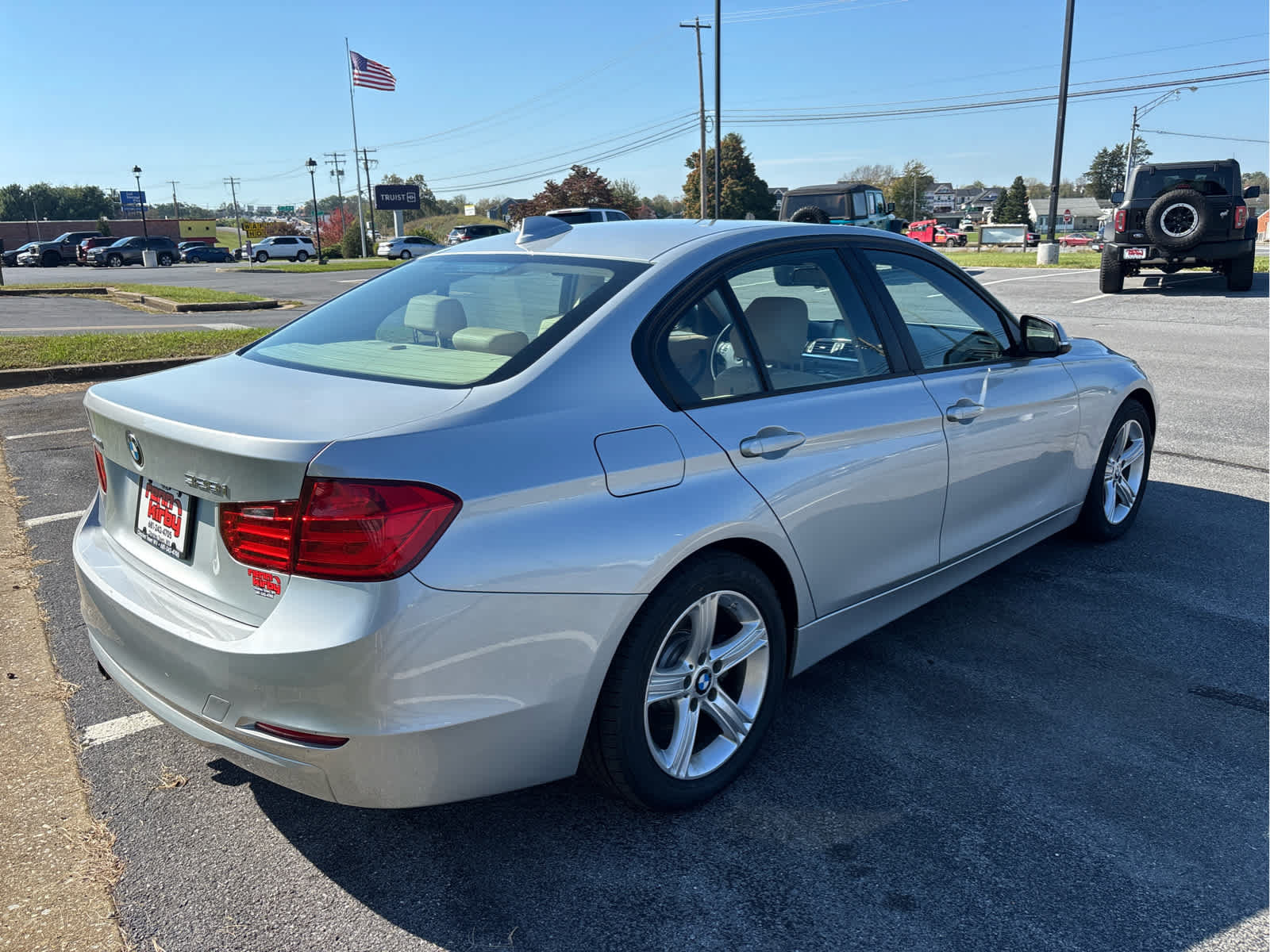 Used 2013 BMW 328i xDrive Sedan AWD/4WD image 1