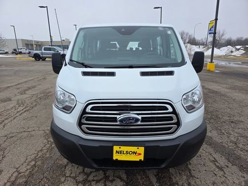 Used 2019 Ford Transit 150 XLT image 4