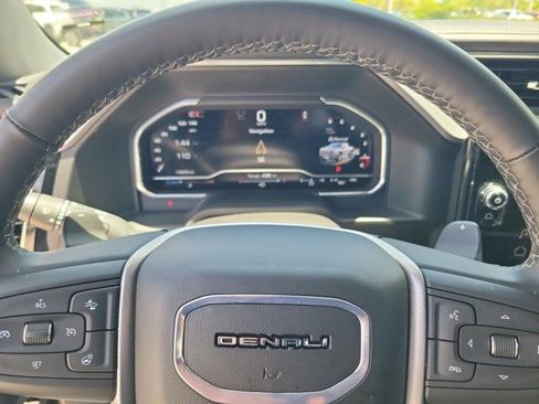 Used 2025 GMC Sierra 1500 Denali w/ Denali Reserve Package AWD/4WD image 23