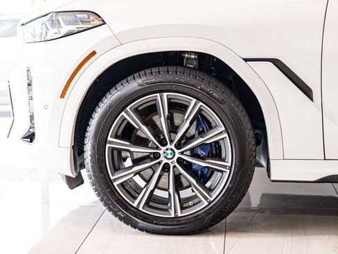 Used 2024 BMW X6 xDrive40i AWD/4WD image 8
