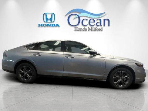 New 2025 Honda Accord EX-L image 6