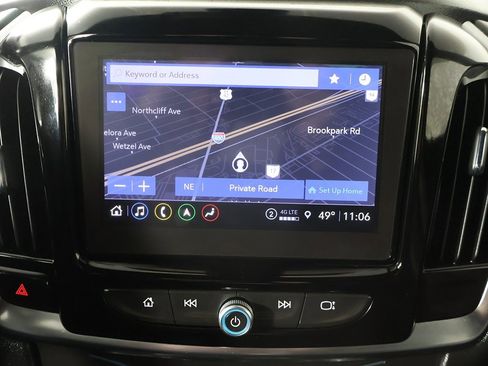 Used 2023 Chevrolet Traverse RS image 49