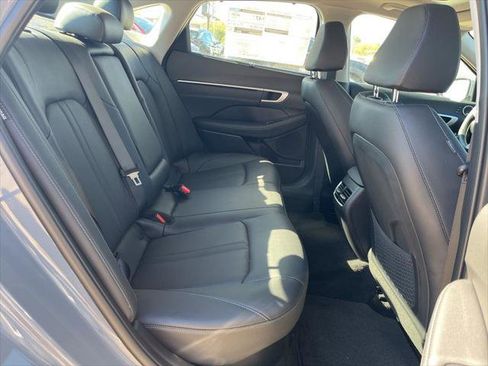 Used 2025 Hyundai Sonata Limited image 21