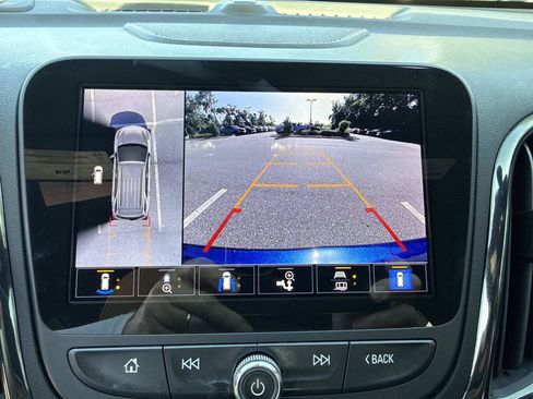 Used 2023 Chevrolet Equinox RS w/ RS Leather Package FWD image 24