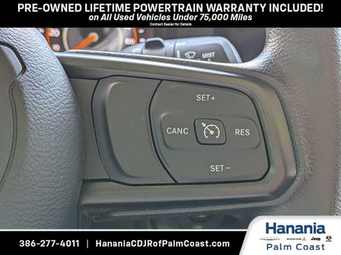 Used 2025 Jeep Wrangler Unlimited Sport AWD/4WD image 29